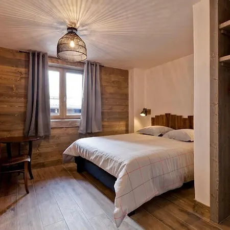 10 Personnes Proche Pistes Et Commerces Belle Vue *